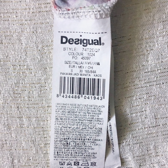 Desigual Sleeveless Top Woman’s Small Colorful Graphic Ruffle Hem Mixed Fabrics - Picture 8 of 11